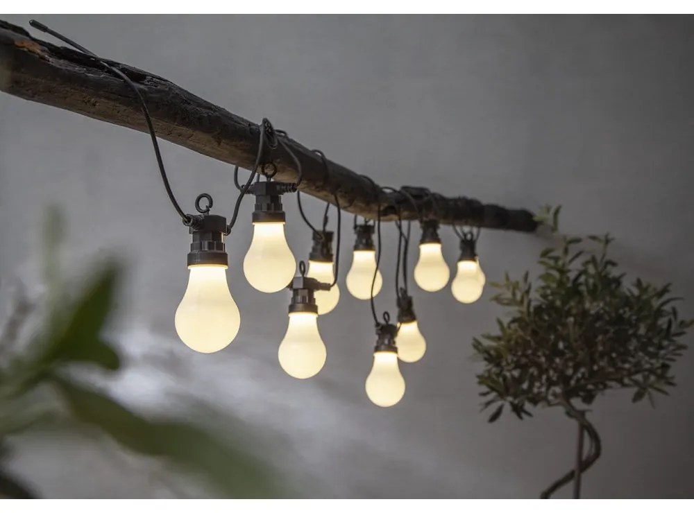 Vonkajšia svetelná LED reťaz Star Trading Circus, dĺžka 4 m