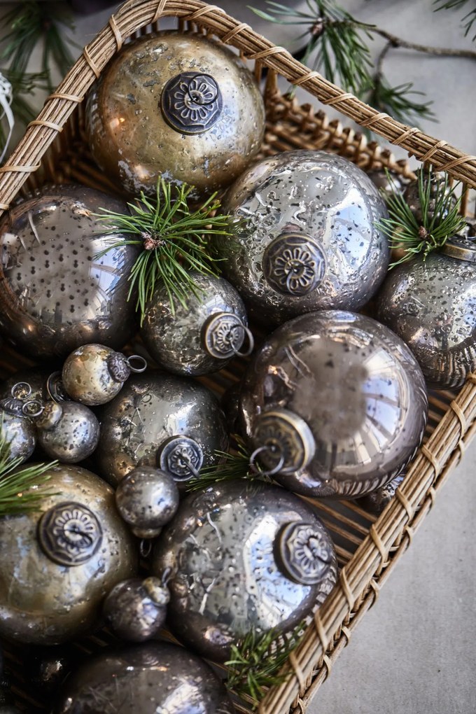 Ib Laursen Vianočná ozdoba Pebbled Silver Look