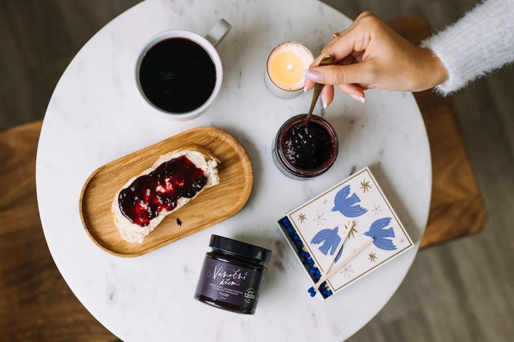 Bella Rose Drevená servírovacia tácka Stromček – menšia