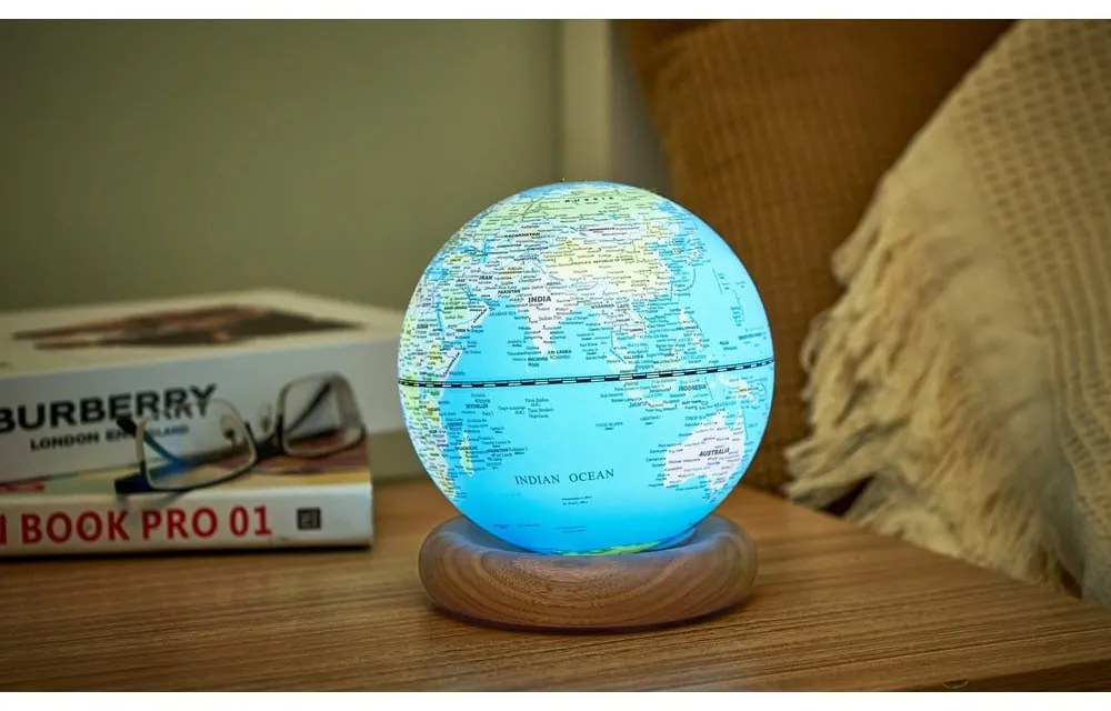 Glóbus ø 13 cm Atlas LED – Gingko