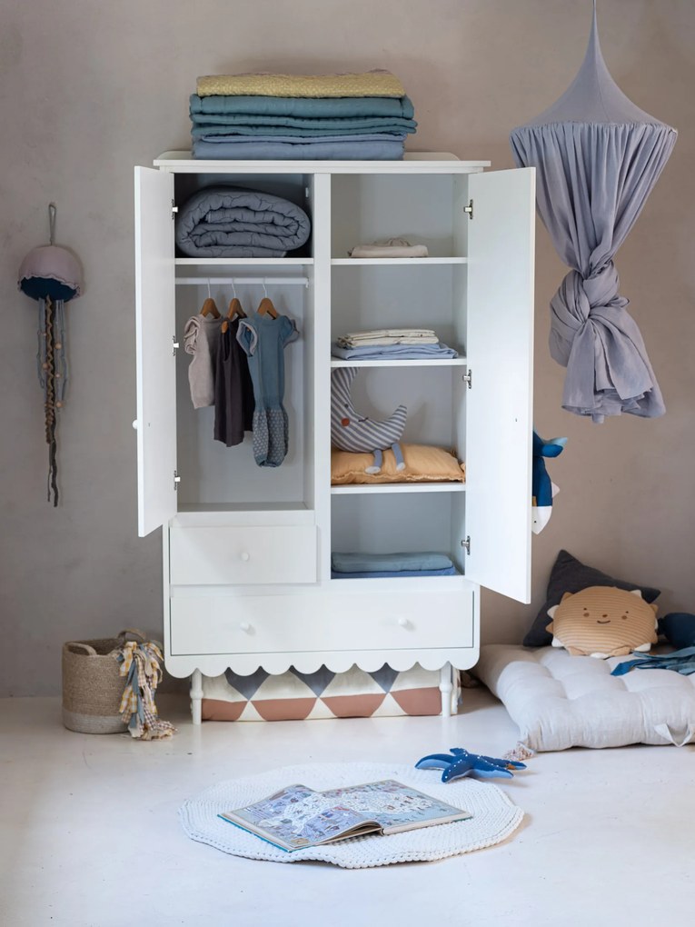 Detská šatníková skriňa so šuplíkmi, šatníkovou tyčou a policami BABUSHKA biela