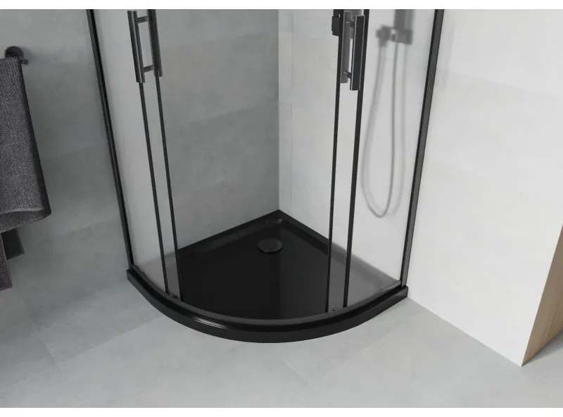 Mexen Rio, štvrťkruhový sprchovací kút s posuvnými dverami 90(dvere) x 90(dvere) x 190 cm, 6mm sklo námraza, čierny profil + čierna sprchová vanička SLIM, 863-090-090-70-30-4170B