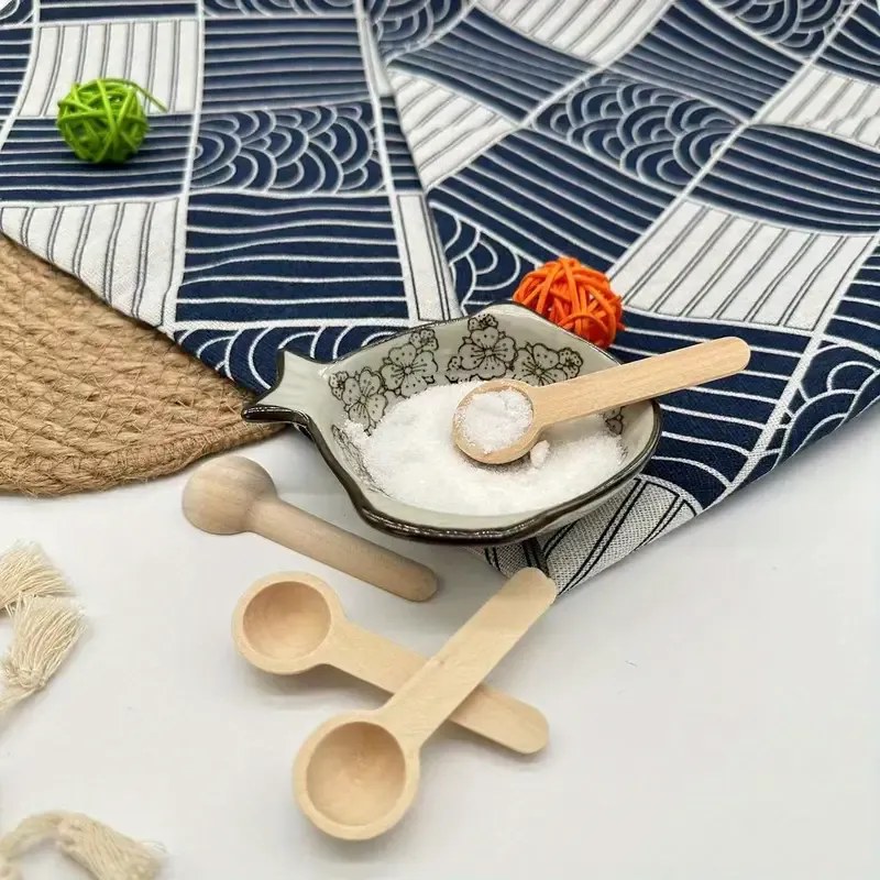 6 x Drevená naberačka na korenie, 6 ks lyžičiek do koreničiek, mini - 8 cm, buková