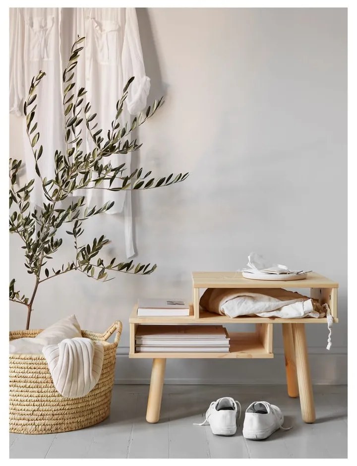 Konferenčný stolík z borovicového dreva v čiernej farbe Karup Design Hako