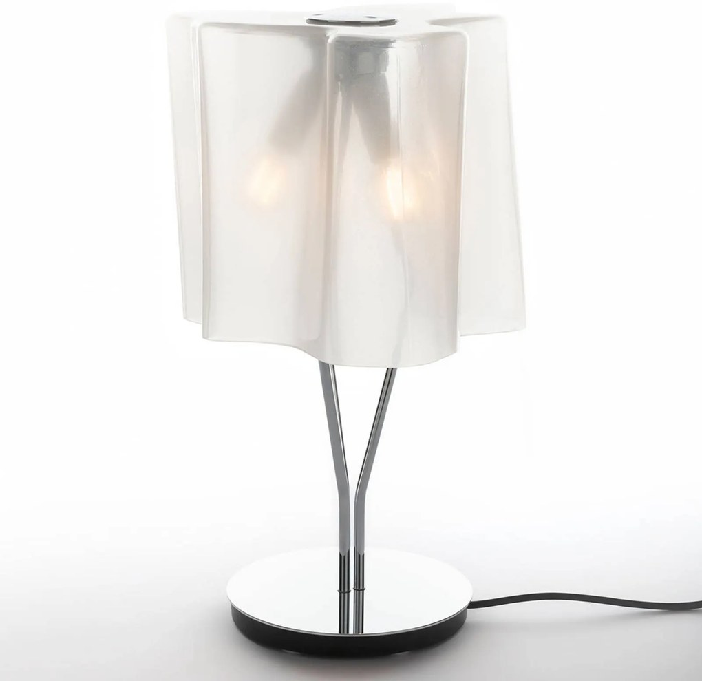 Stolná lampa Artemide Logico hodvábny lesk/chróm