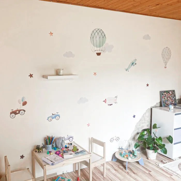 Samolepiace tapety na stenu - Retro autá a balóny