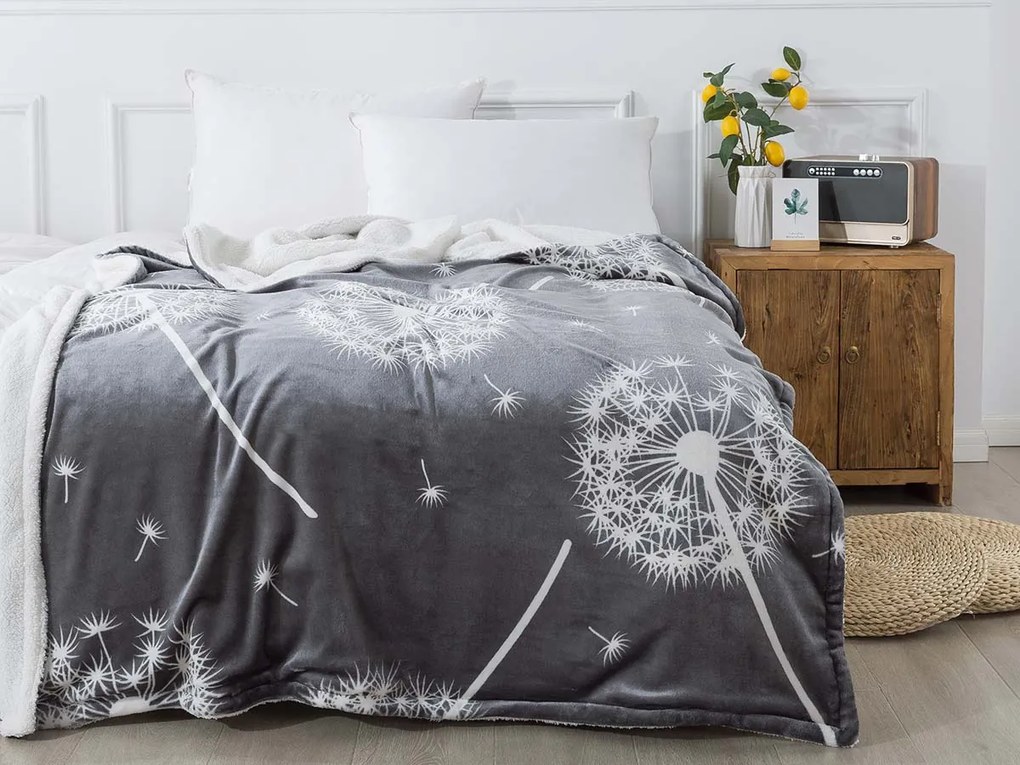 XPOSE® Mikroplyšová deka PÚPAVY s baránkom - sivá 200x220 cm