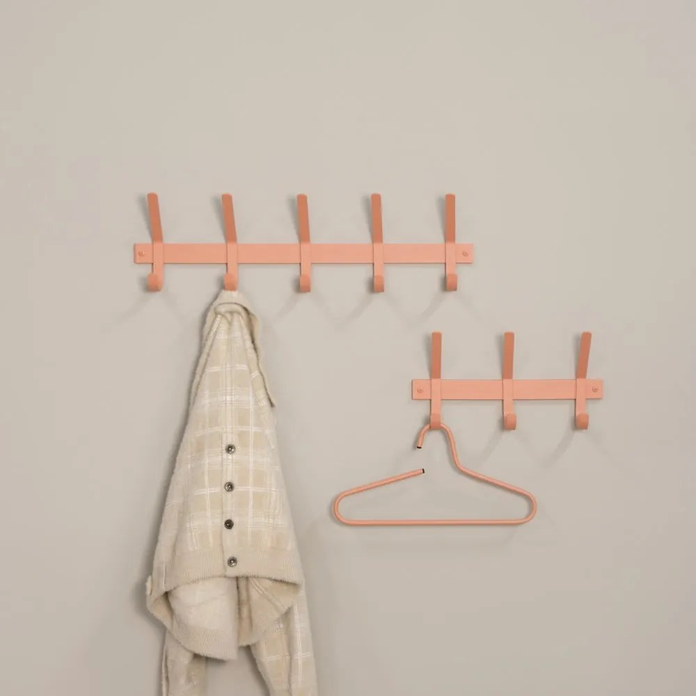 Kovový nástenný vešiak v lososovej farbe 40 cm Dexter – Spinder Design