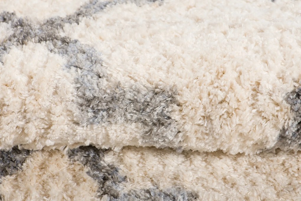 TA Koberec Q127A KRÉM VERSAY EJF BF Rozmer: 140x200 cm