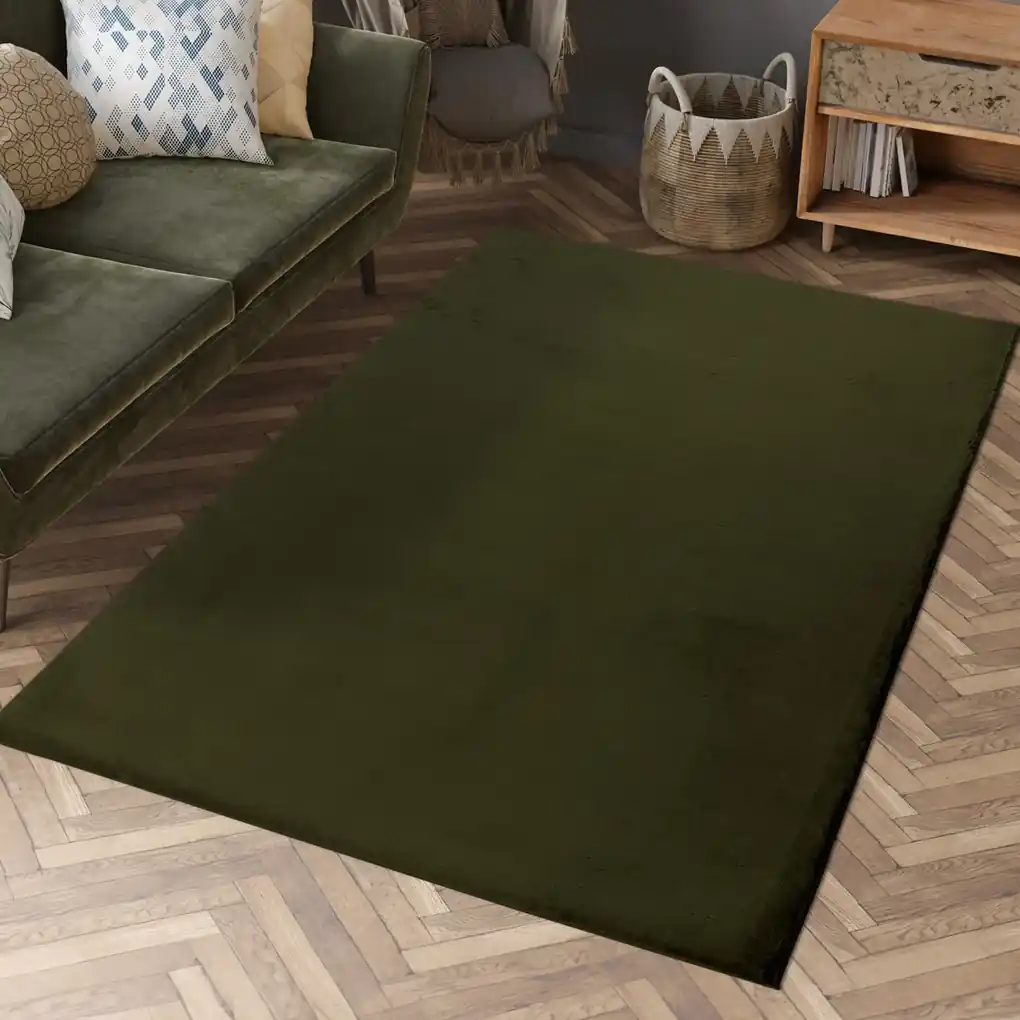 Dekorstudio Kožušinový koberec TOPIA - tmavo zelený Rozmer koberca:  120x170cm | BIANO
