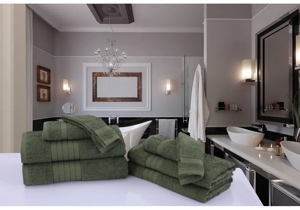 Tmavozelené froté bavlnené osušky v súprave 2 ks 70x140 cm – Good Morning