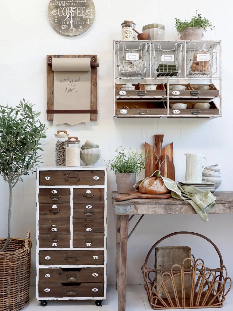 Biela antik kovovo - drevená nástenná polička s košíčkami Shain - 71*18*50cm