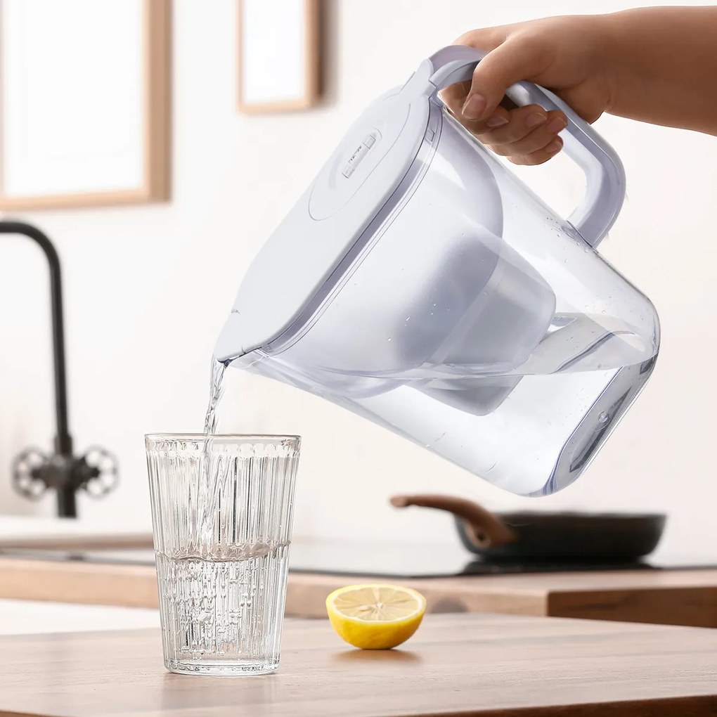 Orion 156019 Kanvica filtračná Carbo 3 l s filtrom, biela