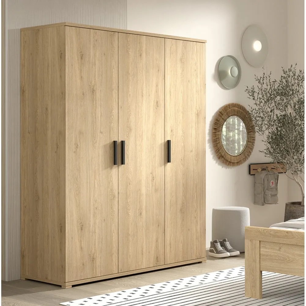 Detská šatníková skriňa v prírodnej farbe 150x199x59 cm Sam – Vipack