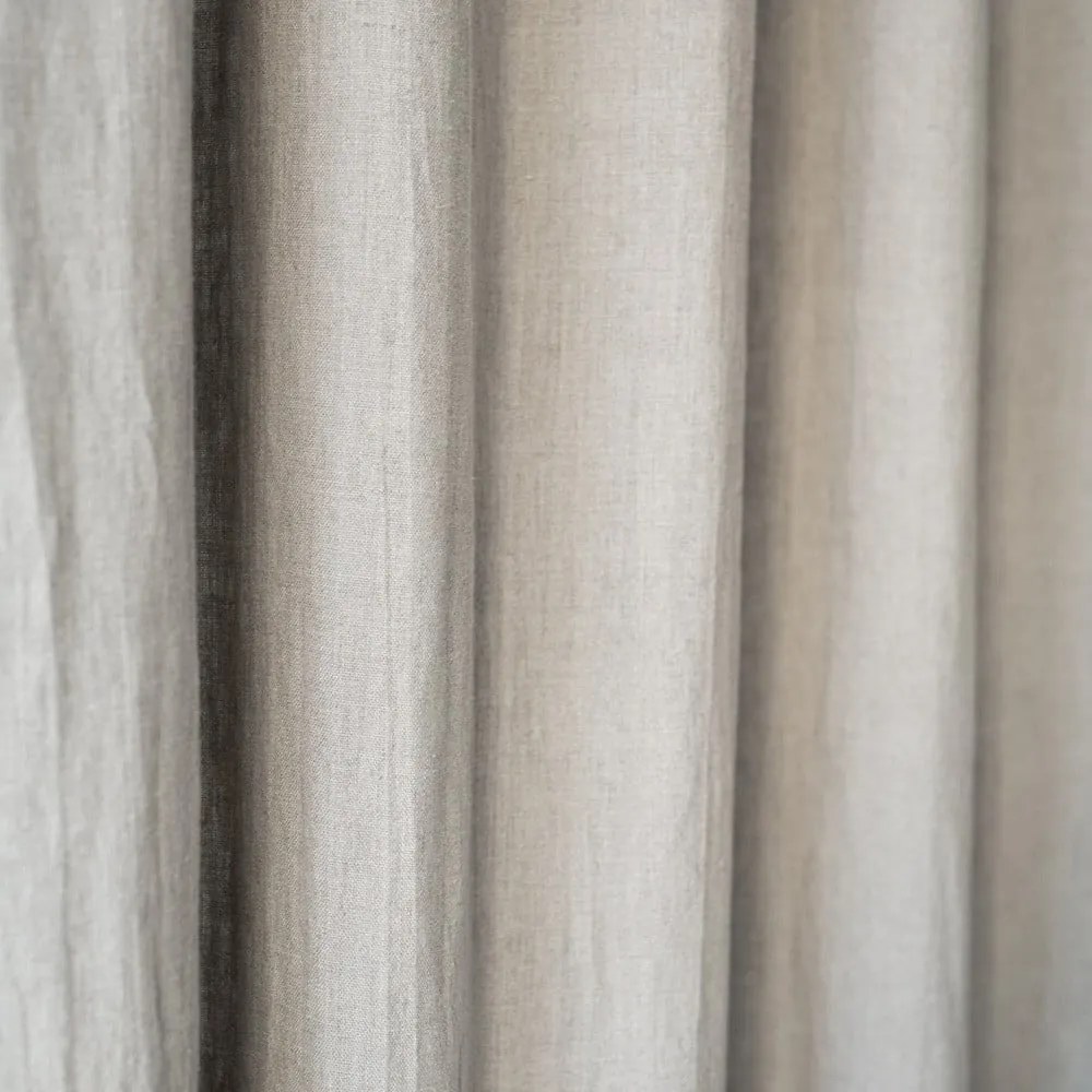 Béžový ľanový záves s tunelom Linen Tales Night Time, 275 x 140 cm