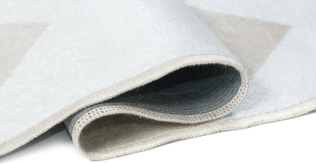 TA Koberec Isphahan 84271/369 Piesok Rozmer: 80x150 cm