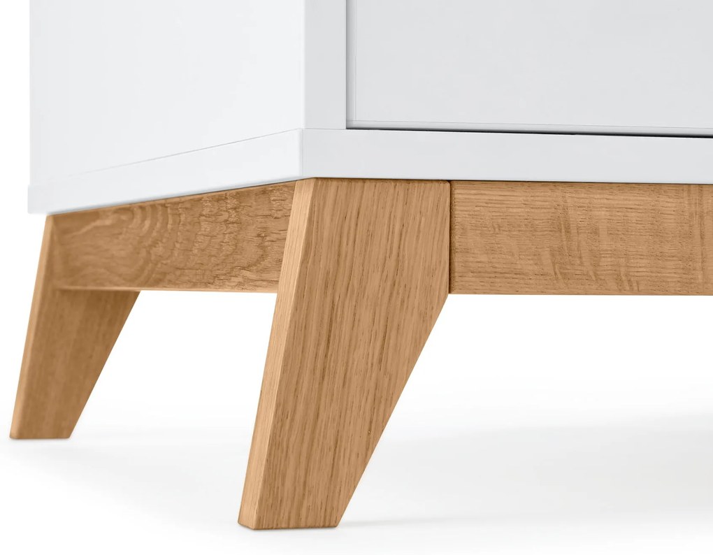 Šatníková skriňa