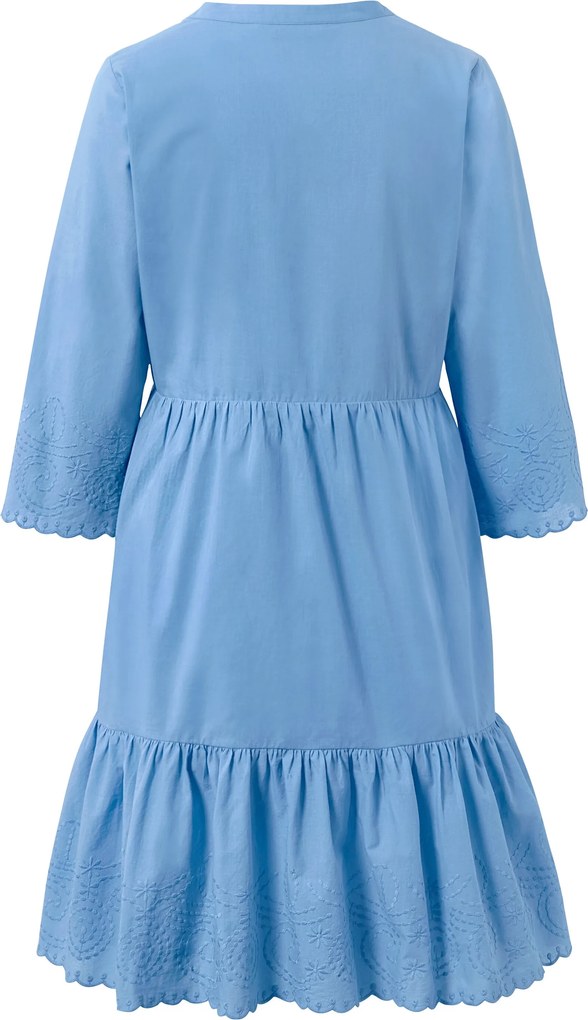 Tkané šaty s výšivkou