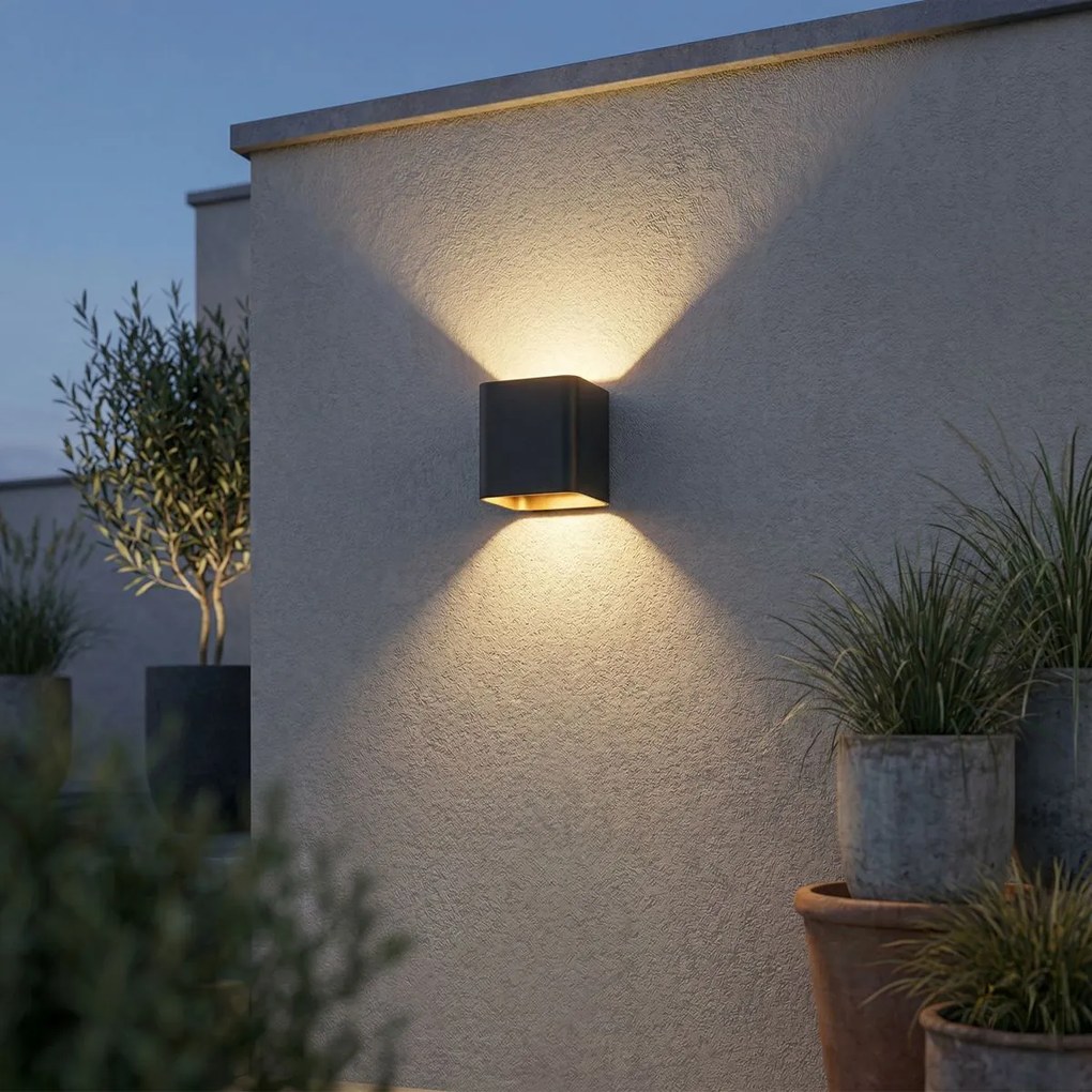 Moderná nástenná lampa čierna vrátane LED IP54 štvorcová - Evi