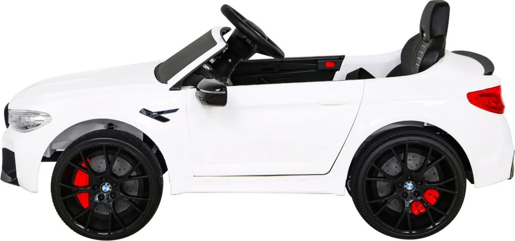 Ramiz BMW M5 DRIFT Biele vozidlo