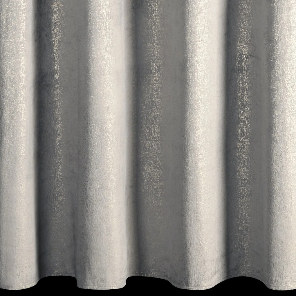 ZATEMŇOVACÍ ZÁVES NA KRÚŽKOCH BETHY 135X250 CM VZOROVANÁ