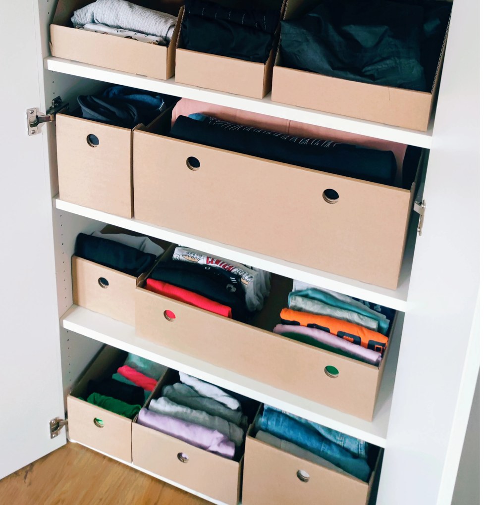 Úložné boxy na oblečenie, organizéry do skrine EKO KARTON 27x40x21 - zásuvka