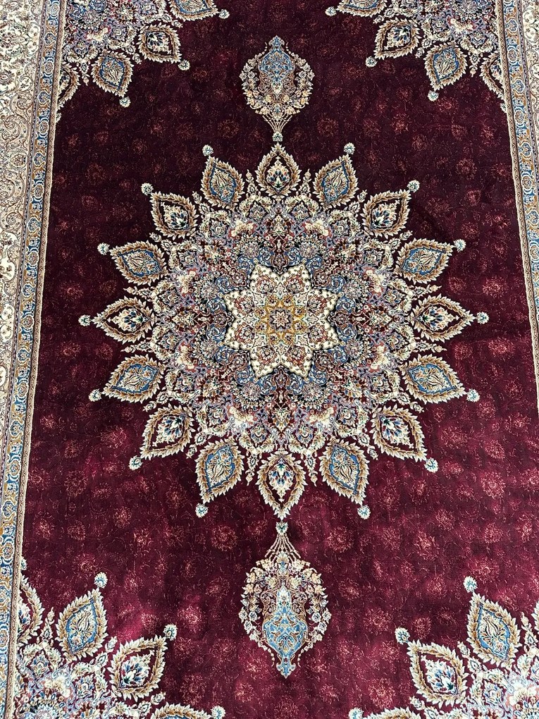 BE Koberec Sultan 1203 RED – červený obdĺžnikový Rozmer: 150x225 cm