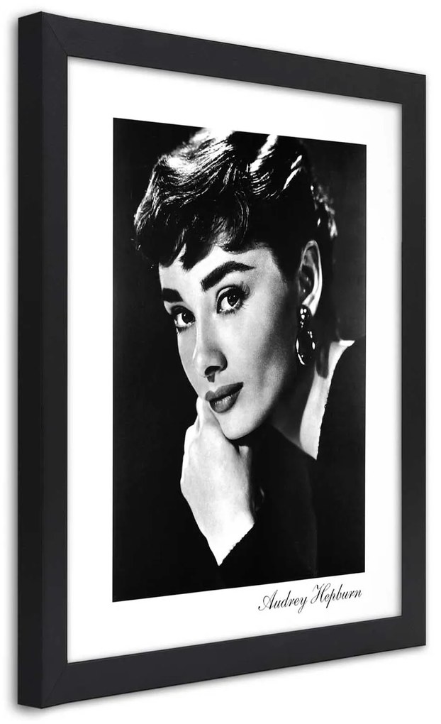 Gario Plagát Portrét Audrey Hepburn Farba rámu: Bez rámu, Rozmery: 20 x 30 cm