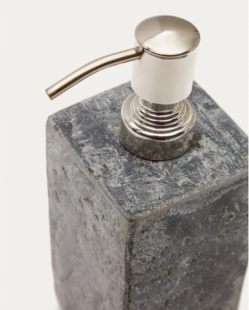 Sivý kamenný dávkovač mydla Macinne – Kave Home