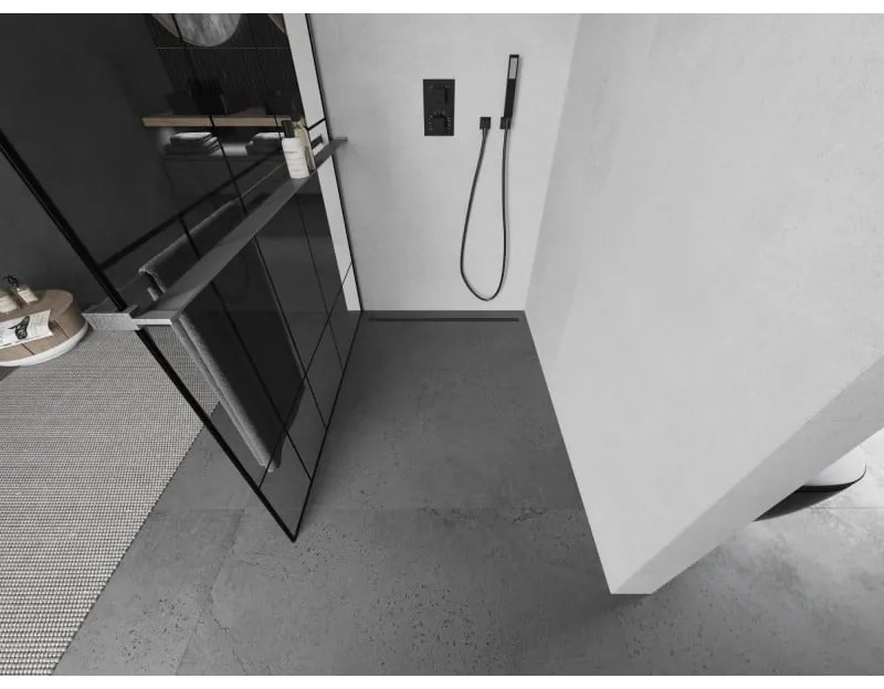 Mexen Kioto+ L, sprchová zástena Walk-In s poličkou a vešiakom 110 x 200 cm, 8mm číre sklo čierny vzor, grafitový profil, 800-110-123-66-78