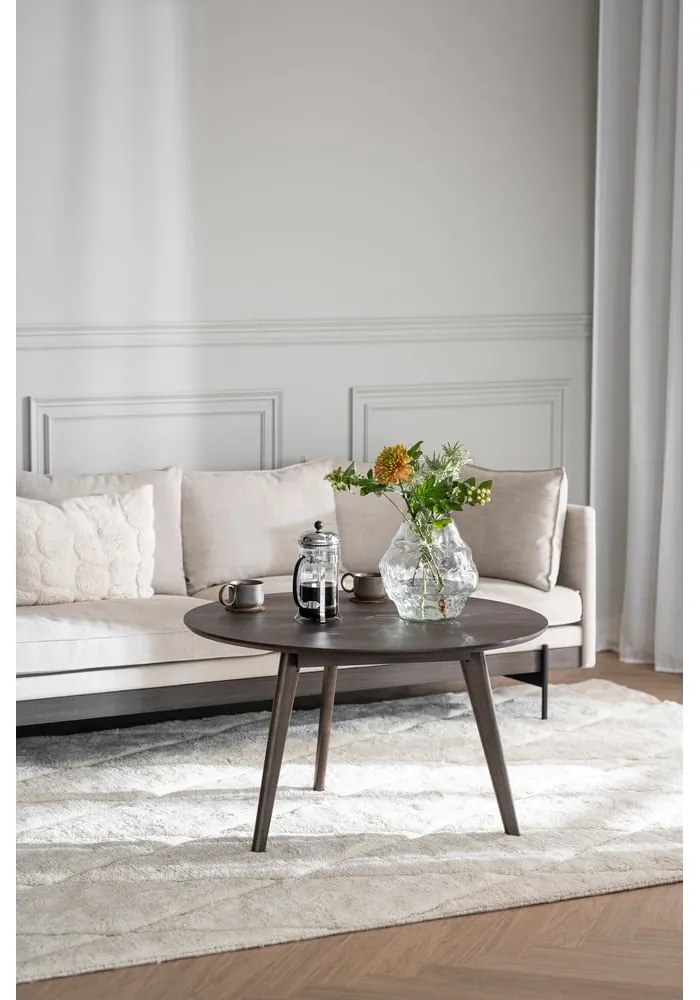 Tmavohnedý konferenčný stolík v dekore duba ø 90 cm Yumi – Rowico