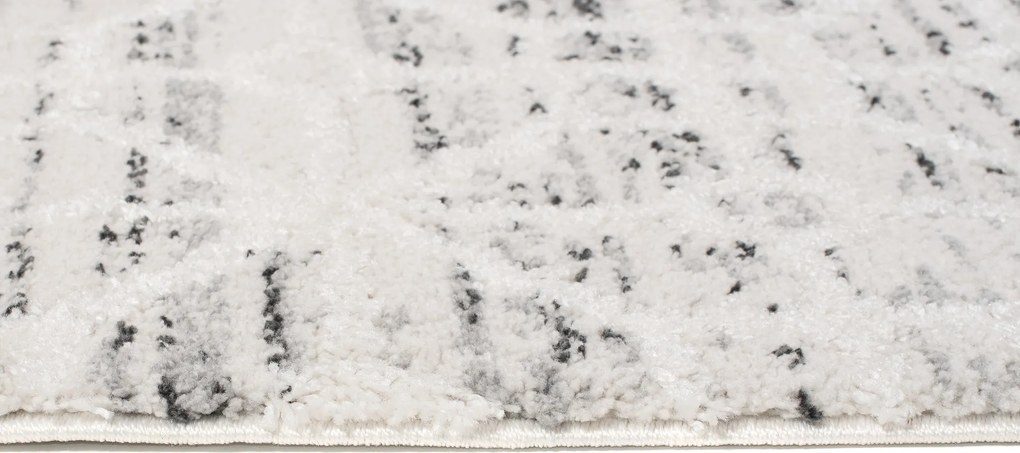 TA Koberec V470A COKME CREAM TROYA EPU Rozmer: 140x200 cm