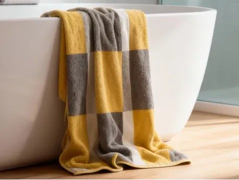 Osuška Pantone Karo 70x140 cm, žltá%