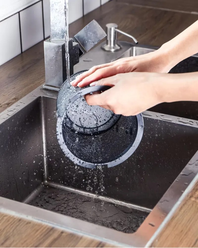 Vysávač na popol BENEDIKT, 1200 W, 18 kPa, čierna/oranžová Monzana