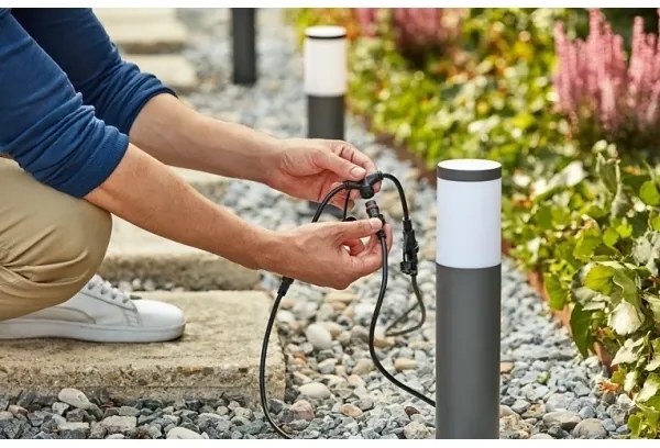 Philips - LED Vonkajšia lampa UTRECHT LED/24W/230V 2700K IP44