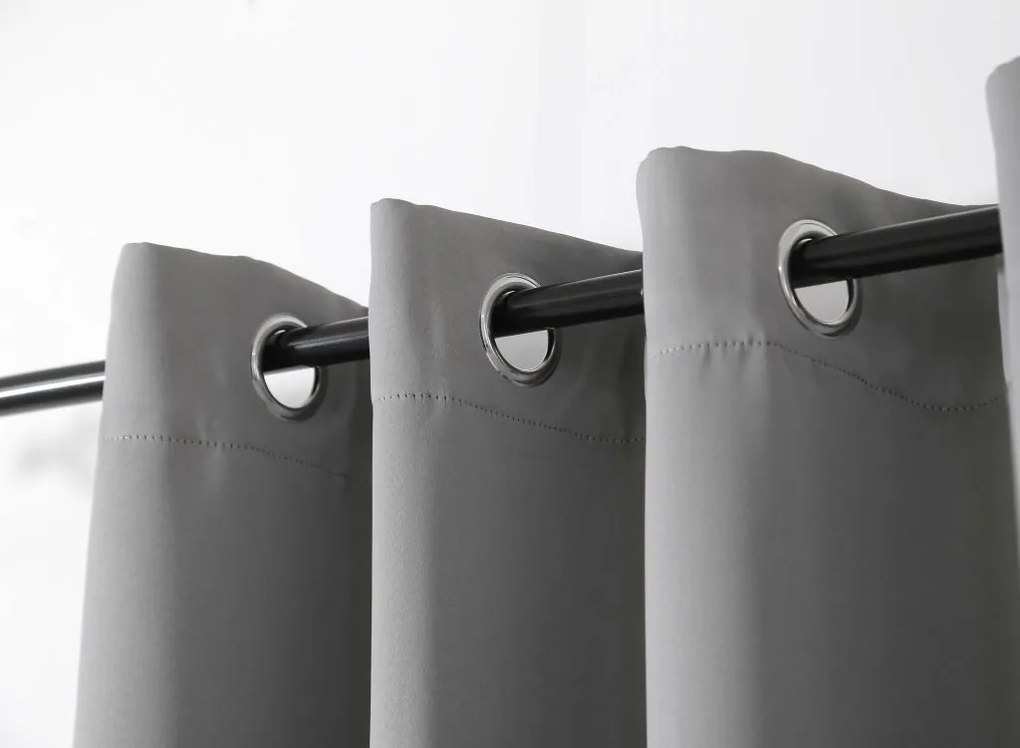 Svetlosivý záves OXFORD 140x270 cm Zavesenie: Riasiaca páska