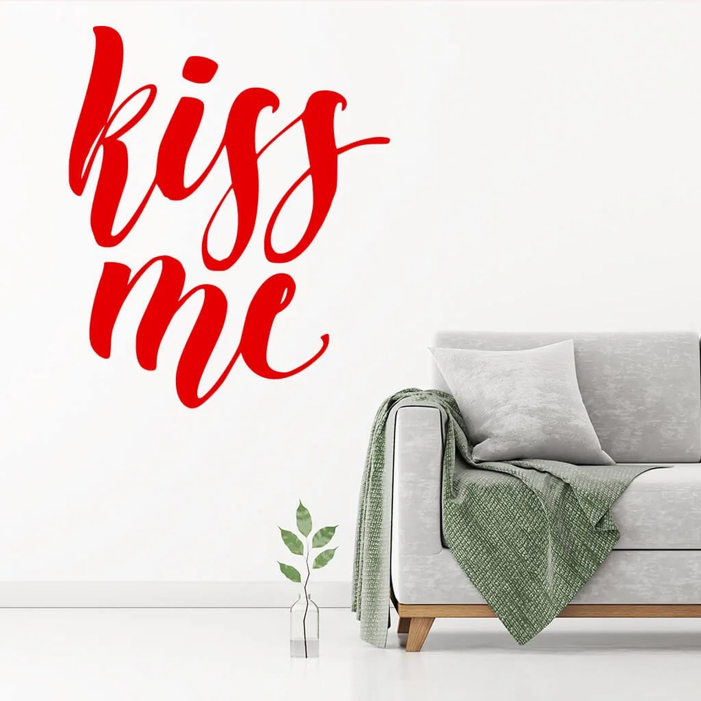 Veselá Stena Samolepka Kiss me Farba: oranžová, Veľkosť: 40 x 33 cm