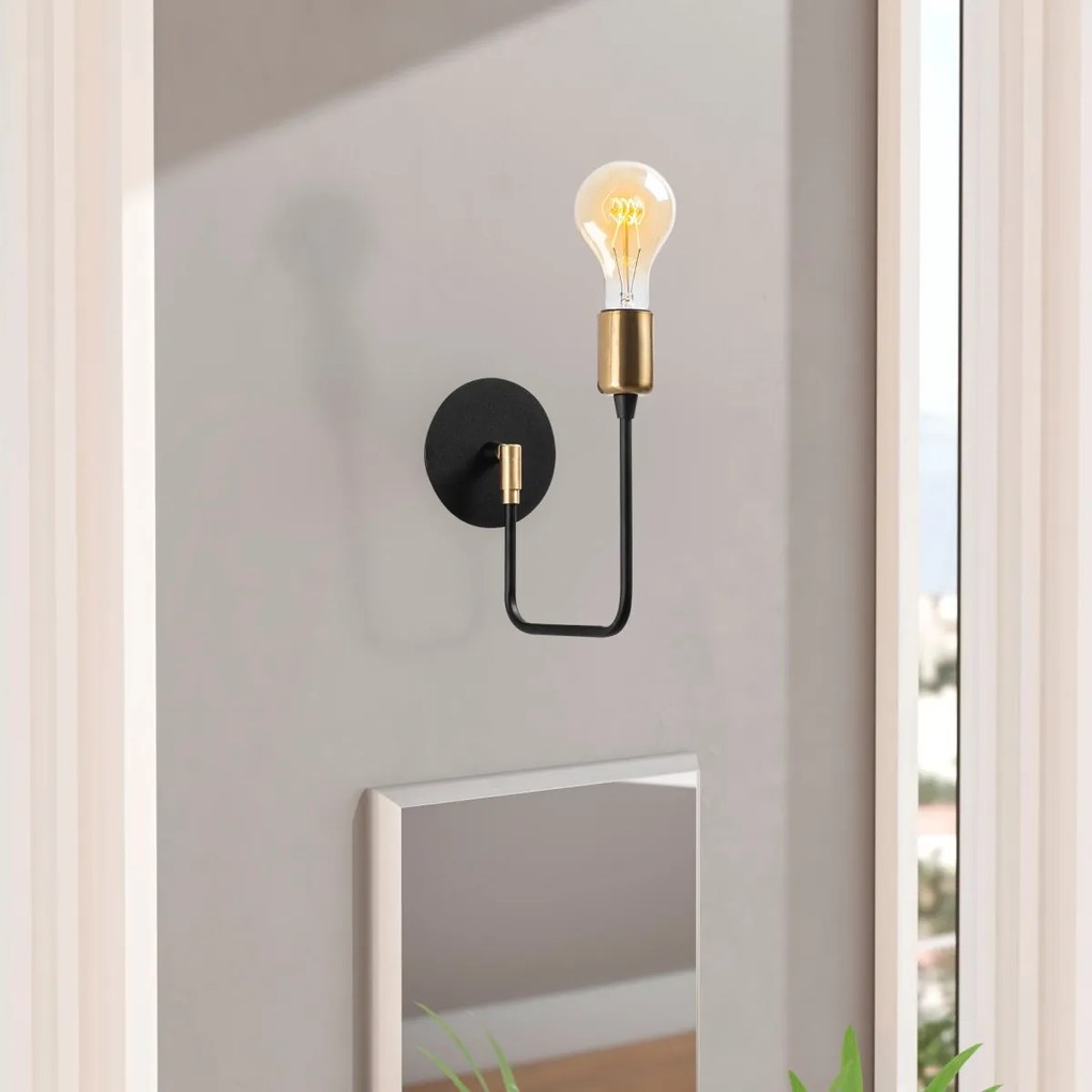 Nástenné svietidlo Dolma II čierne