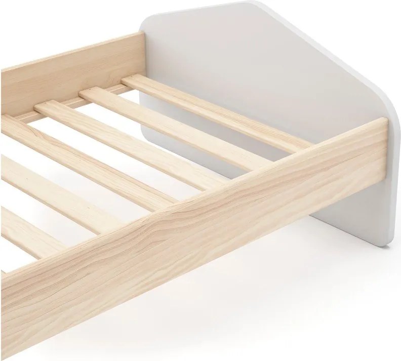 Biela/prírodná detská posteľ v dekore borovice 90x190 cm Estefania - Marckeric