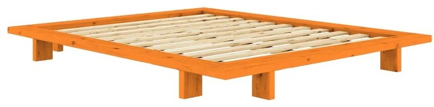 Oranžová dvojlôžková posteľ z borovicového dreva bez čela s roštom 180x200 cm Japan – Karup Design