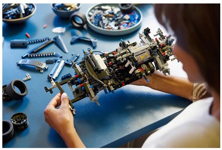 Lego® Technic 42154 2022 Ford GT (100396928)