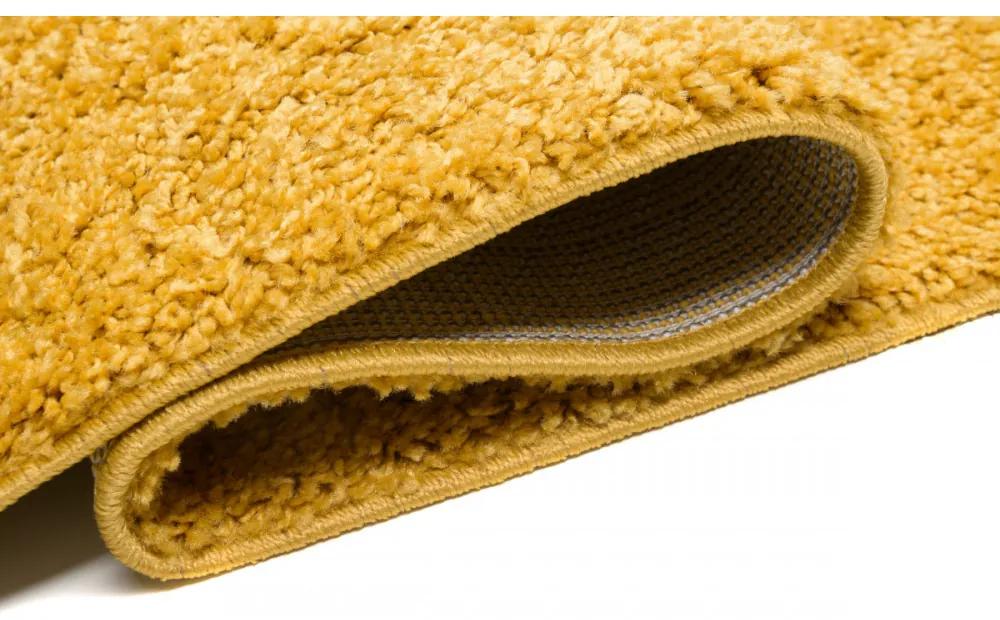 Kusový koberec Shaggy Parba horčicovo žltý atyp 80x200cm