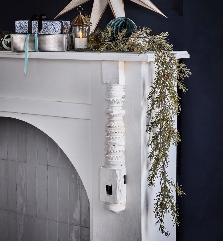 House Doctor Dekoratívna girlanda Pine Sertum Green 185 cm