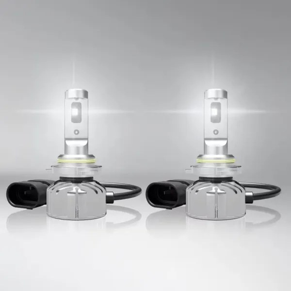 Sada 2× LED autožiaroviek NIGHT BREAKER SMART HB4 P22d/10W/12V 6000K - Osram