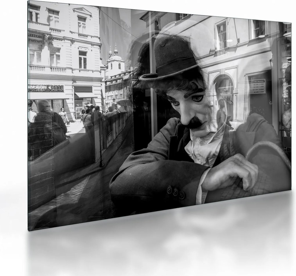 Sklenený obraz - Charles Chaplin v Prahe (70x50 cm)