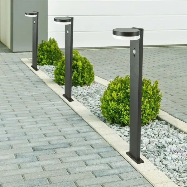 LED Solárna lampa so senzorom LED/2W/3,7V IP54 3000K zaokrúhlený čierna