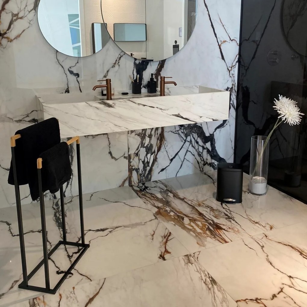 Spirella Stojan na 2 uteráky Chic 45 x 22 x 85 cm, čierna