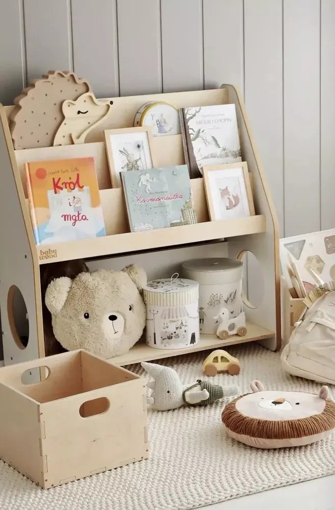 Drevená polica na knihy a hračky bez boxu