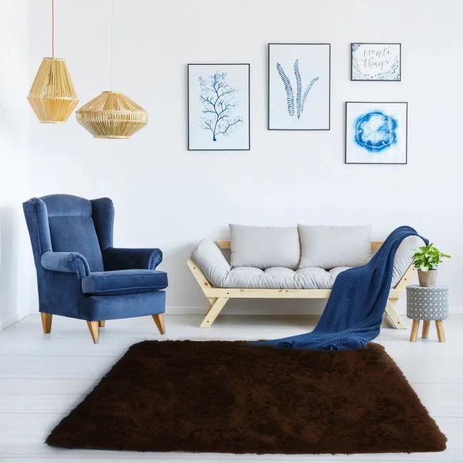 Protišmykový koberec SHAGGY tmavohnedý