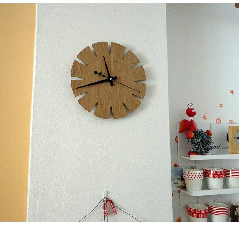 Drevené  nástenné hodiny do obývačky I SENTOP HDFK0011